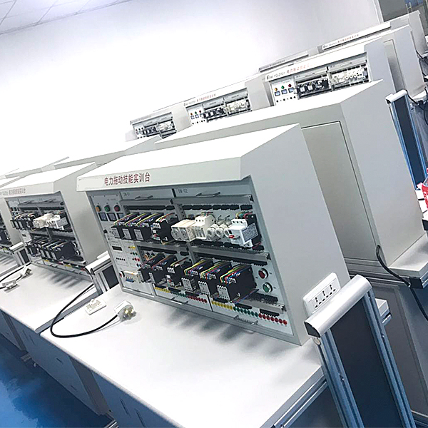 電力拖動(dòng)技能實(shí)訓(xùn)臺,交直流調(diào)速考核實(shí)驗(yàn)裝置